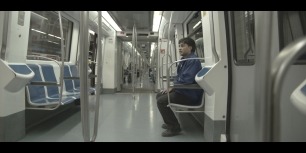 Javi en el metro extrañado de su tranquilidad