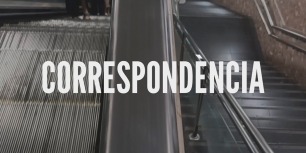 Dues escales del metro amb el títol del curt, «CORRESPONDÈNCIA», superposat al centre.
